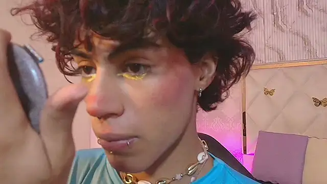 Snapshot of kaisage_tay chatting on April 6, 2026, 3:37 am kaisage tay online show from April 6, 2026, 3:37 am