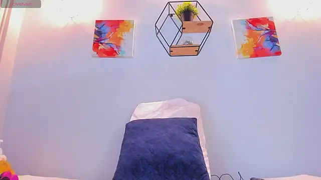 Violet horny05 online show from November 21, 2025, 7:23 pm