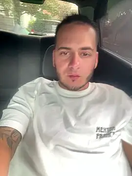 Snapshot of Pablo_EscobarGomez chatting on January 12, 2026, 3:17 pm Pablo EscobarGomez online show from January 12, 2026, 3:17 pm