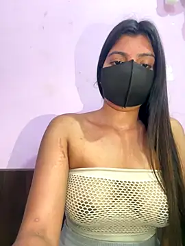  01ruhi online show from November 3, 2025, 7:04 pm