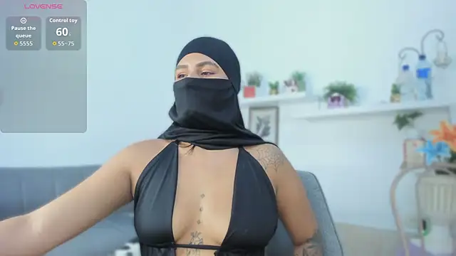 zali mahamed online show from November 17, 2025, 8:58 pm