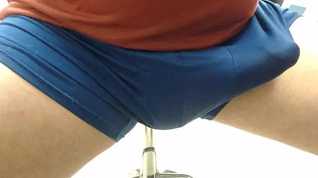 johnny soles online show from December 2, 2025, 5:52 pm