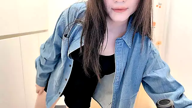 Rosalind xixi online show from November 11, 2025, 10:04 am