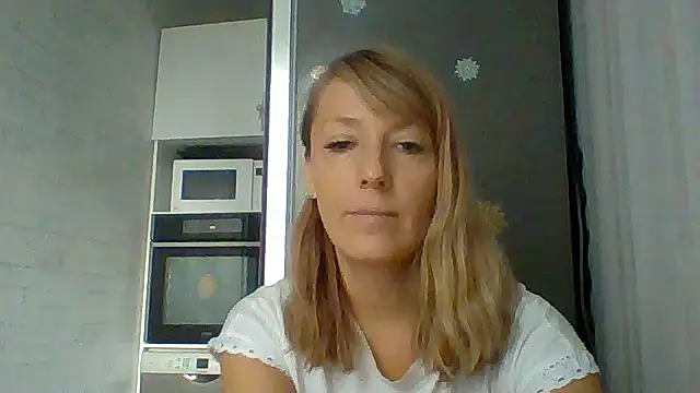 Vexxaa online show from December 14, 2025, 12:43 pm