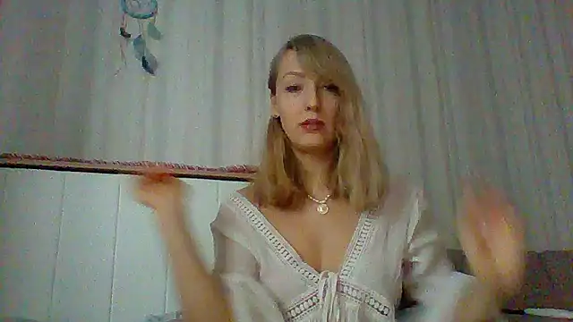 Vexxaa online show from January 15, 2026, 12:10 pm