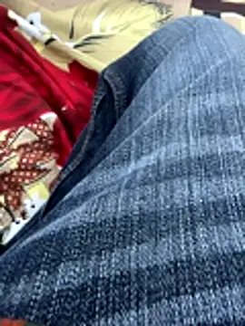 LOVEGURU1095 online show from October 29, 2025, 6:48 am