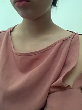 Snapshot of Nguyenha11 chatting on September 15, 2025, 8:25 am Nguyenha11 online show from September 15, 2025, 8:25 am