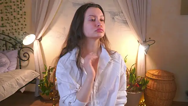 Snapshot of EvaDowe chatting on February 24, 2026, 3:37 am EvaDowe online show from February 24, 2026, 3:37 am