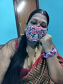 sutari84 online show from September 17, 2025, 5:03 pm