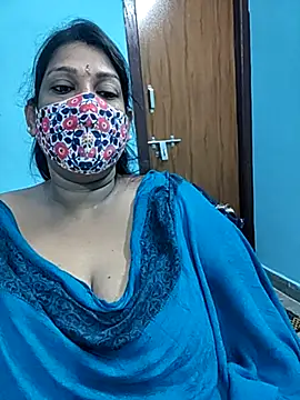 sutari84 online show from September 19, 2025, 8:42 pm