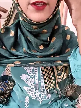 Snapshot of Indian-Aleena chatting on March 31, 2026, 5:52 am Indian-Aleena online show from March 31, 2026, 5:52 am