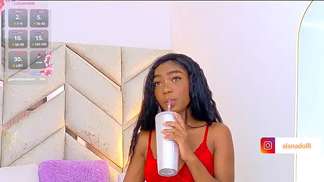 AlanaDoll online show from November 13, 2025, 3:55 pm