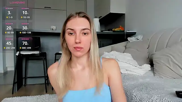 Sunny Rina  online show from April 11, 2026, 7:13 am