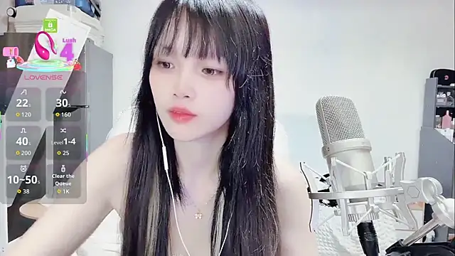 Snapshot of twlilybae chatting on November 16, 2025, 7:14 am twlilybae online show from November 16, 2025, 7:14 am