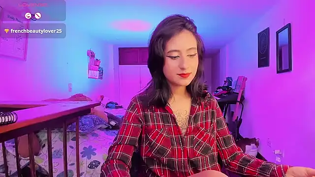 Snapshot of atenea_dragon__ chatting on September 21, 2025, 9:16 pm atenea dragon online show from September 21, 2025, 9:16 pm