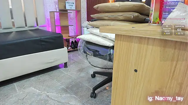 BLUE TAY1 online show from October 7, 2025, 12:02 pm