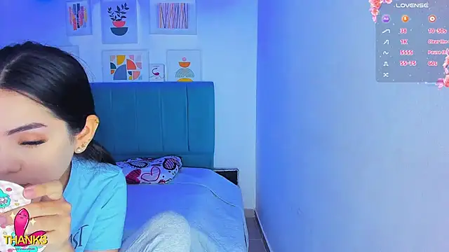 milk candy18 online show from December 18, 2025, 10:43 am