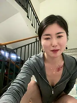 xtt1689999 online show from October 15, 2025, 3:56 pm