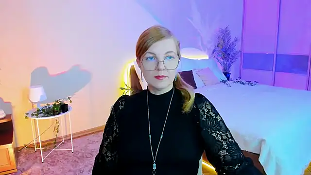 YourUniverser online show from October 11, 2025, 9:19 am