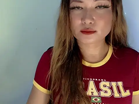 itsmecarla online show from September 20, 2025, 3:29 am