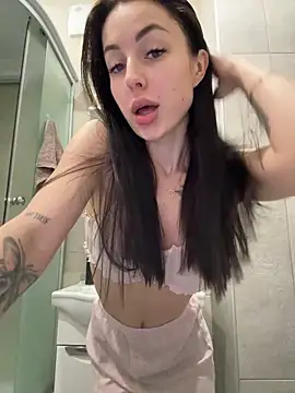 SakuraSara online show from March 9, 2026, 4:49 am