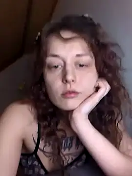 Snapshot of marijacucu chatting on February 14, 2026, 10:06 pm marijacucu online show from February 14, 2026, 10:06 pm