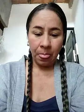Snapshot of Nala1986 chatting on September 25, 2025, 1:59 pm Nala1986 online show from September 25, 2025, 1:59 pm