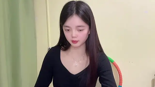 Snapshot of Nicole-13 chatting on February 7, 2026, 11:58 am Nicole-13 online show from February 7, 2026, 11:58 am