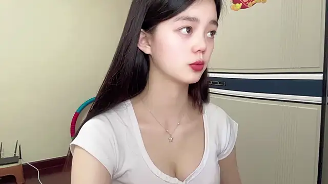 Nicole-13 online show from March 26, 2026, 1:06 pm