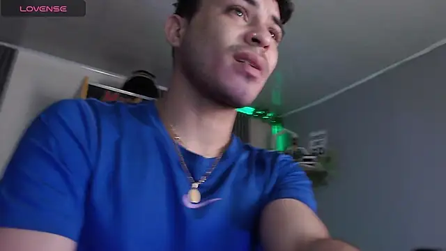 Bastian MCcormick online show from October 2, 2025, 12:34 pm