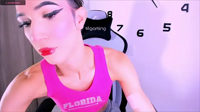 Snapshot of fhalon_foxxxys_ chatting on September 26, 2025, 1:26 pm fhalon foxxxys online show from September 26, 2025, 1:26 pm