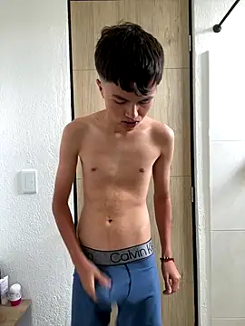 Snapshot of andrew_gara chatting on September 20, 2025, 6:31 pm andrew gara online show from September 20, 2025, 6:31 pm