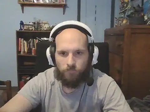 PDrents online show from November 11, 2025, 9:59 pm