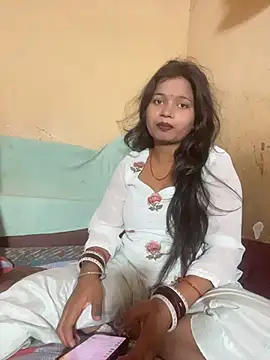 Priyasingh755 online show from June 21, 2026, 6:49 am