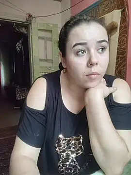 CutieMarine online show from December 3, 2025, 10:46 am