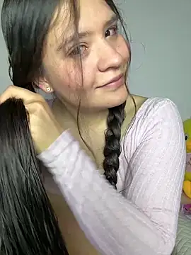 Snapshot of Emilyybennet_ chatting on March 16, 2026, 11:09 pm Emilyybennet online show from March 16, 2026, 11:09 pm