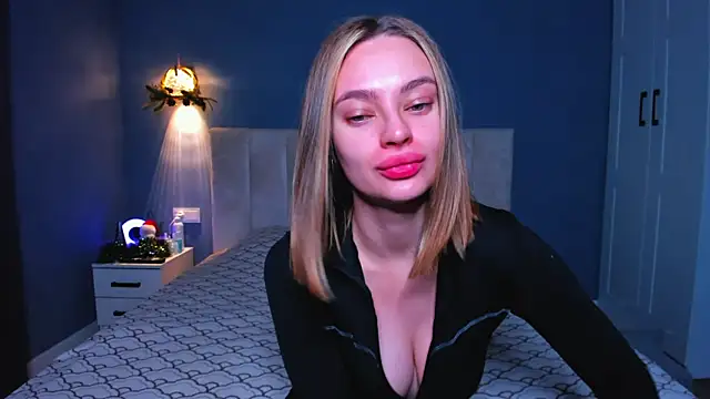 OliviaReece online show from January 8, 2026, 5:54 am