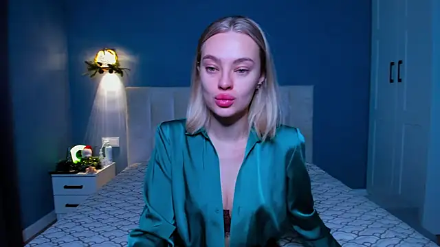 OliviaReece online show from January 13, 2026, 7:02 am