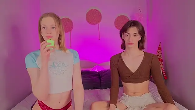 Olivia-Pink online show from January 10, 2026, 9:30 pm