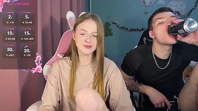 Snapshot of stefaniyaaa chatting on November 2, 2025, 9:28 pm stefaniyaaa online show from November 2, 2025, 9:28 pm