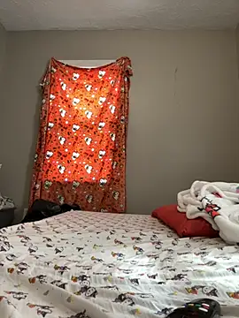 chocolate bella online show from September 19, 2025, 5:57 pm