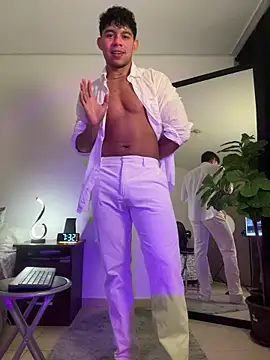 austin spears  online show from January 16, 2026, 1:31 am