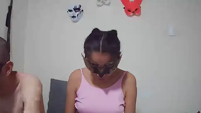 coplehot27 online show from October 2, 2025, 8:27 pm