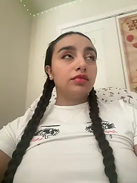 CharmingMaddie online show from September 23, 2025, 2:42 pm