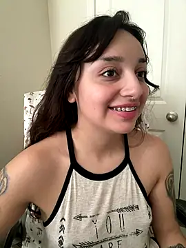 CharmingMaddie online show from December 20, 2025, 6:26 pm