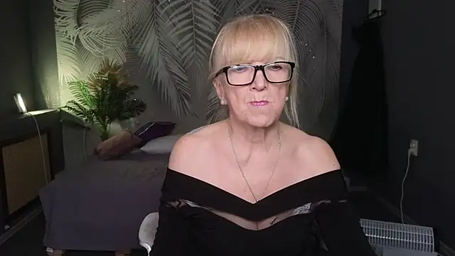 Sabina Ros online show from March 4, 2026, 7:36 am