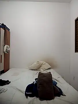 Snapshot of Felipiiiiiii chatting on March 16, 2026, 3:01 am Felipiiiiiii online show from March 16, 2026, 3:01 am