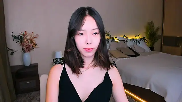 SoulHarmoonyy online show from September 16, 2025, 1:23 pm