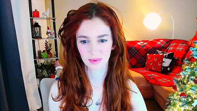 ChristinaConteeree online show from December 18, 2025, 4:46 pm