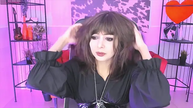 CrystallBloom online show from October 16, 2025, 1:50 am